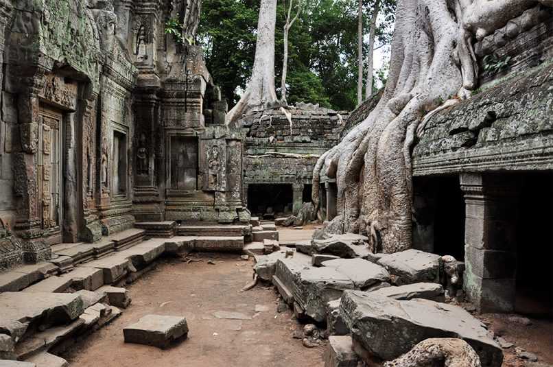 Ruins of template in Angkor Wat, Cambodia